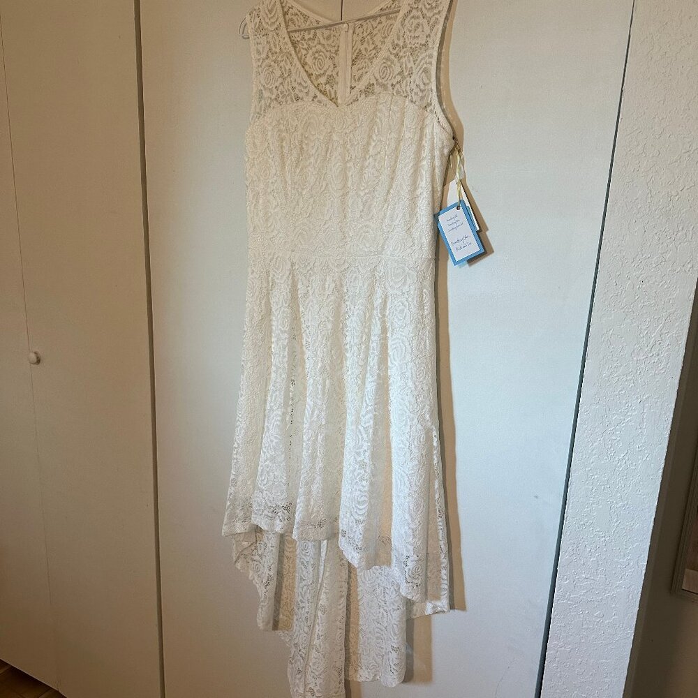White Lace Rehearsal Dinner / Graduation Dress – Size 14 – NWT